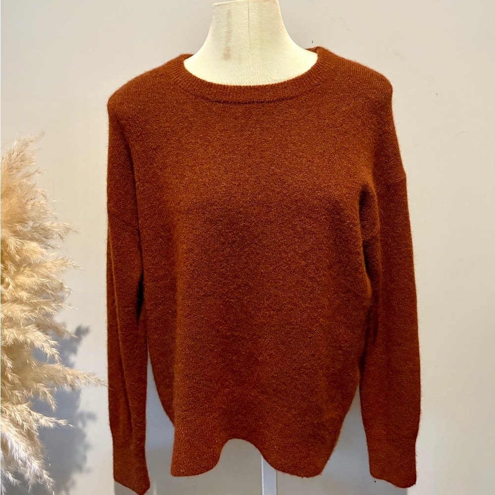 Aritzia The Group by Babaton